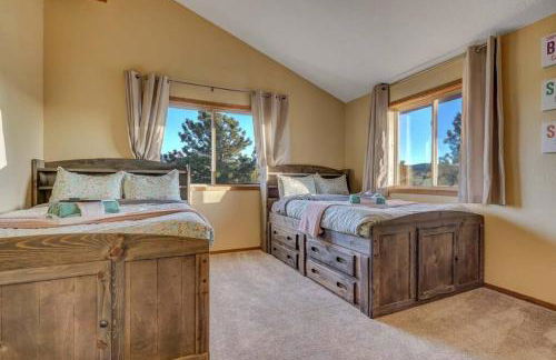 4Bdrm Cabin Retreat Mtn Views Family Gathering! - Foto 6