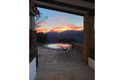 Sunny hillside casita in Guaro - Foto 7