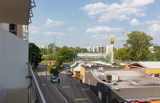 Spacious Apartment + Parking by Renters - Foto 35