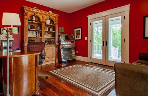 Chesapeake Waterfront - 7BR 5BA - Beach Pool Dock - Foto 36