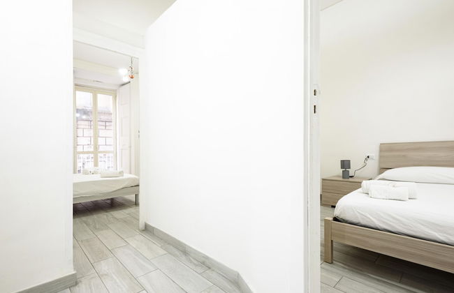 Vico Mastellone in Napoli - Foto 13