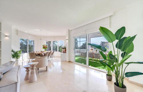 VACATION MARBELLA I Villa Azahar Retreat, Paradise for Golfers, Private Heated Pool, Close to the Best Beaches and High-end Restaurants - Photo 6