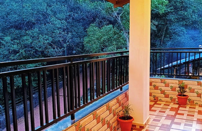 Janani Niwas Matheran - Photo 30