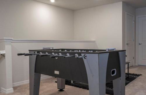 Brand New! Windsor Island 5BR Cozy Home Wpool/spa - Foto 89