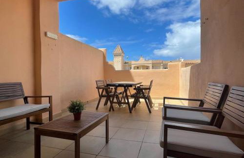 Apartamento con piscina y terraza muy cerca de la playa - Foto 5