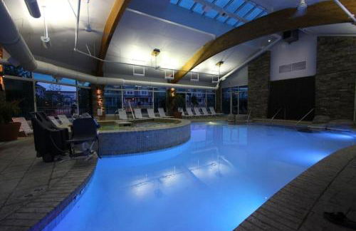 1B/1B condo with Ocean views, Resort style, Free WIFI, Few steps to the Beach!! - Foto 11