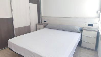 Apartament inclusiu Coma-ruga - Foto 3, wardrobe