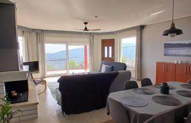 Up on the hill - Foto 16