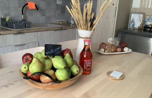 Granny's Nest - Photo 8