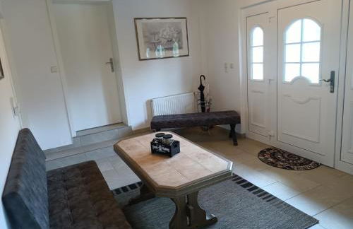 Idyllischer Ferienbungalow in ruhiger Lage mit Pool und großen Garten - Foto 22