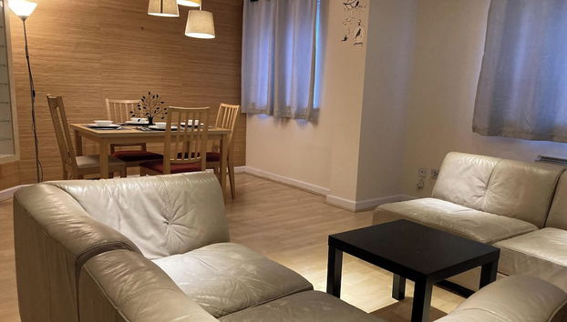 Spacious 2 Bed Apartment in Birmingham - Foto 4, Zona de estar