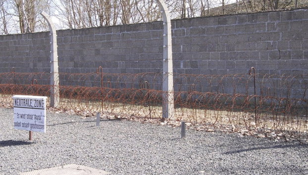 Sachsenhausen Concentration Camp Memorial - Small Group Tour - Photo 3