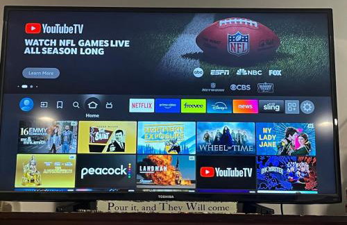 Luxurious Lower Level - Foto 36