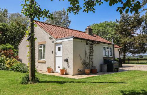 Low Grounds Cottage - Photo 1