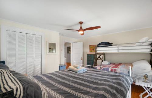 Oyster Shack - true gem in heart of downtown! - Foto 37