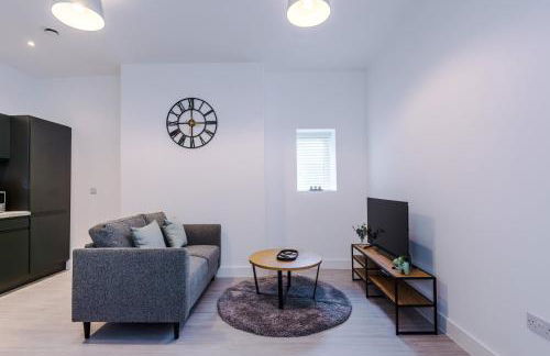 Modern 1BR Apartment in Central Warrington - Foto 16