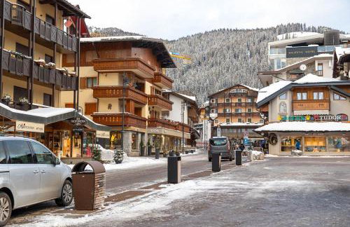 MaR Maturi Appartamenti con due bagni ideali per 6 e 10 persone nel centro di Campiglio - Foto 61