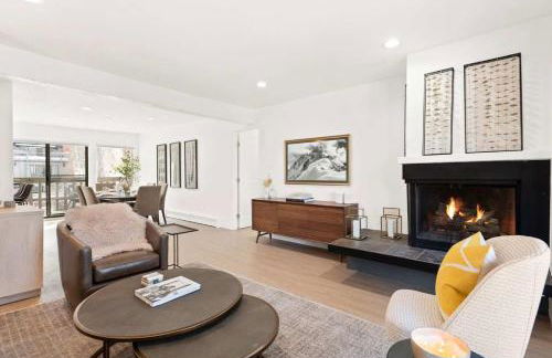 Renovated Riverfront 3 BR, 2 BA with Pool - Walk to Town! - Foto 24