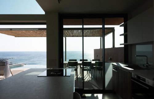 Casa Tarrha- Beachfront Villa with Heated Pool - Foto 26