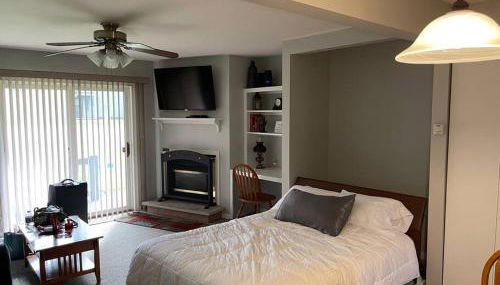 SKIING, HIKING, VILLAGE OF EVILLE MTN ESCAPE - Foto 5