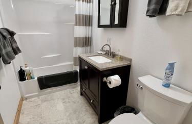 2 King Bedrooms each with full bath, Amazing Views! - Foto 9