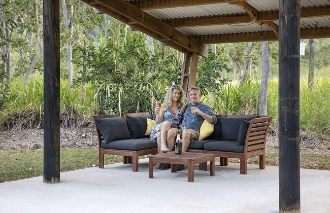 Airlie Beach Eco Cabins - Adults only - Photo 2