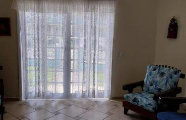 Beachfront Bed & Breakfast Home Near Ilha Grande - Foto 1