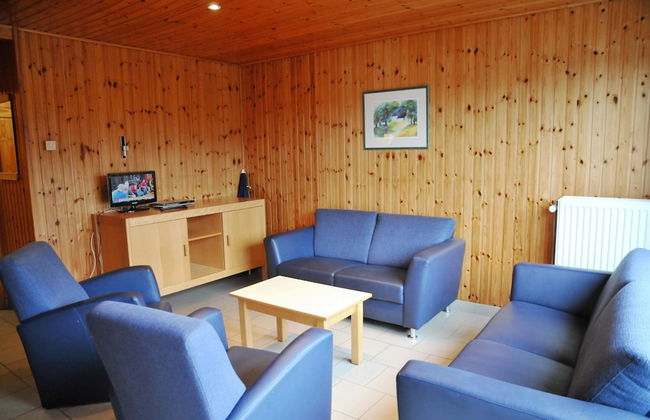 Holiday Home in Vielsalm With Lake View - Photo 10