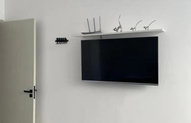 Lapa - Aconchegante quarto e sala - Photo 8