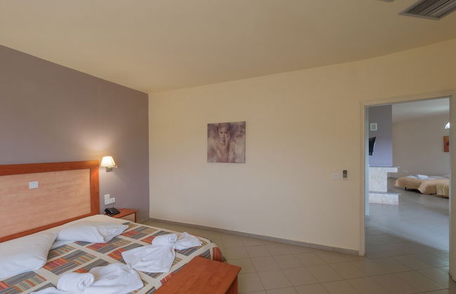 Panorama Resort - Photo 16