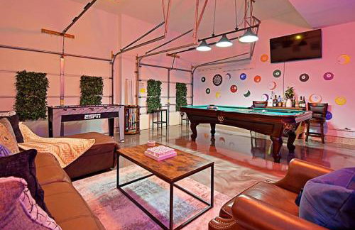 RARE FIND! Private Pool Hot Tub Spa Game Room Pool Heat Available Spring Special! - Foto 32