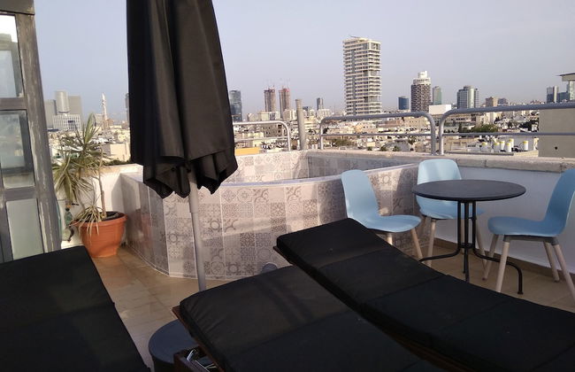 TLV Suites Triplex Penthouse With pool - Foto 19