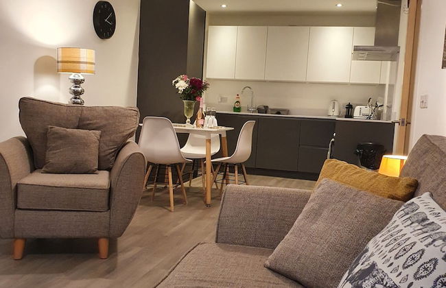 Stylish 2-bed Apartment in Manchester City Center - Foto 7