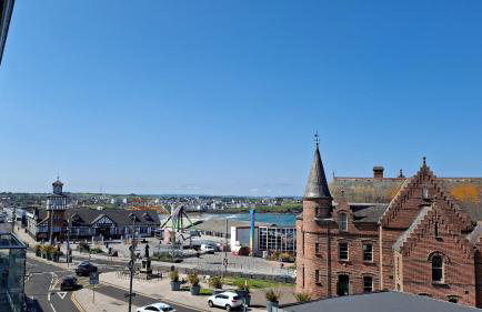 Peninsula Penthouse Apartment Portrush Town Centre - Foto 1