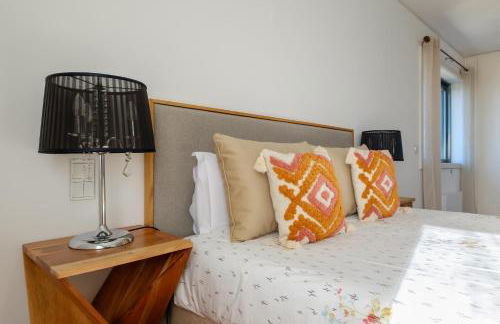 Skyview 2BR with Balcony and Garage - Foto 56