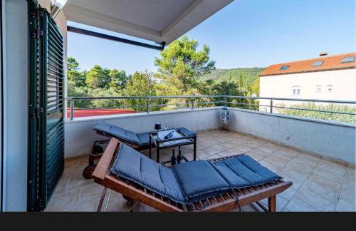 Koko's home - Photo 30