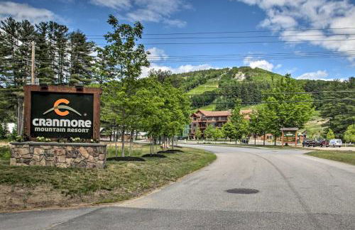 Half Mile to Ski Slopes Conway Condo with Hot Tub! - Photo 36