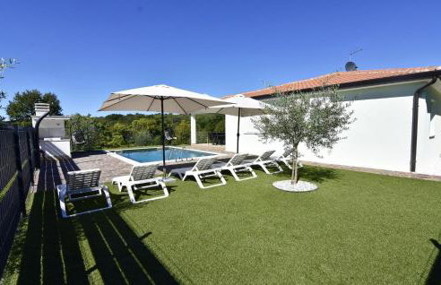 Comfortable holiday home with pool - Foto 61
