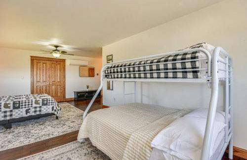 Pond Access and Fishing Cedar Lodge in Versailles - Foto 23