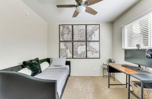 Sunny Oceanside Home with Patio, 5 Mi to Downtown! - Photo 24