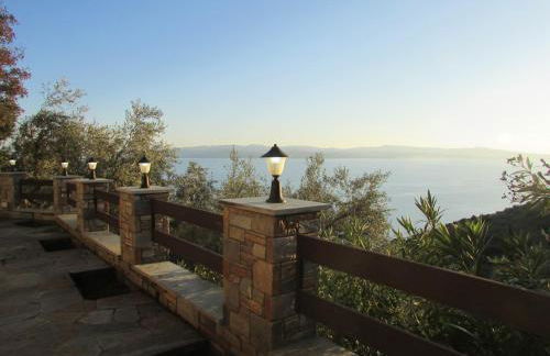 Το Σπιτι με την Σπηλιά - Foto 41