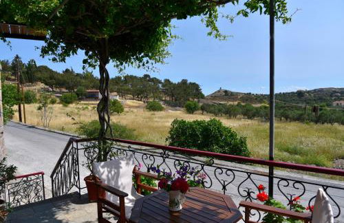 Evanthia Toroz Rooms & Studios - Photo 29