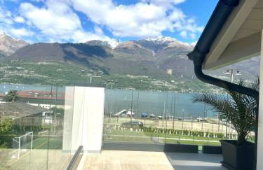 Top floor design apt, 3bd, 2bt! - Photo 13