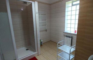 Dom w spokojnej okolicy - Foto 16