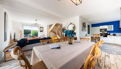 Villa avec piscine privée, sauna, jardin et parking - Foto 3