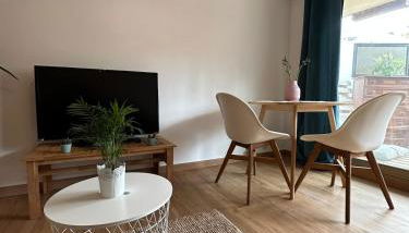 Bohemian studio in Menton close to sea with parking - Foto 2