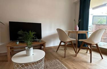 Bohemian studio in Menton close to sea with parking - Foto 2