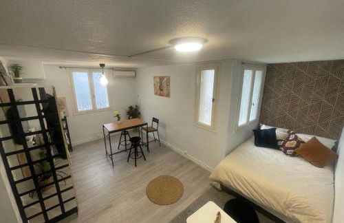 Bagnol Cosy- 4 personnes - 30 minutes Avignon - Foto 2