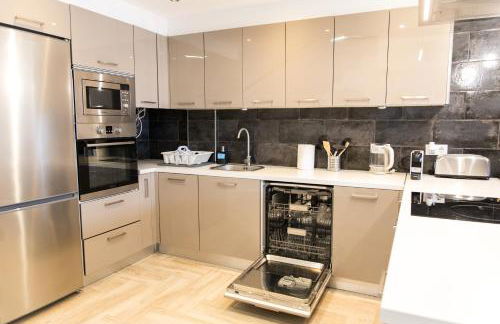 Tranquil 2BR Private Heated Pool with Ocean Views & Cinema Room - Foto 62