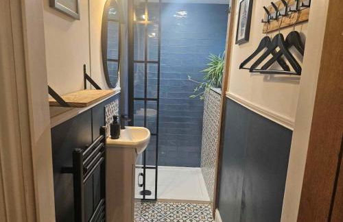 6 Bed in Huddersfield oc-93984 - Foto 19